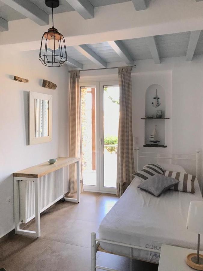 Villa Oikia Petra à Agios Ioannis  Extérieur photo